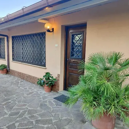 Zi Mario Degli Ospiti - Roma Apartment